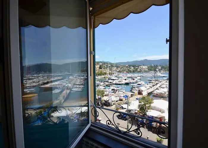 La Nicchia Sul Porto- Piccolo Vista A Mare A Un Passo Dalle Spiagge - 4 Posti Letto *